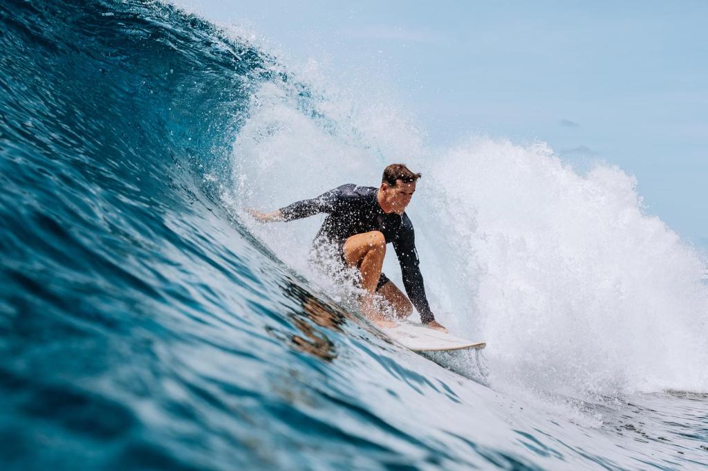 Six Senses Laamu Surf & Stay