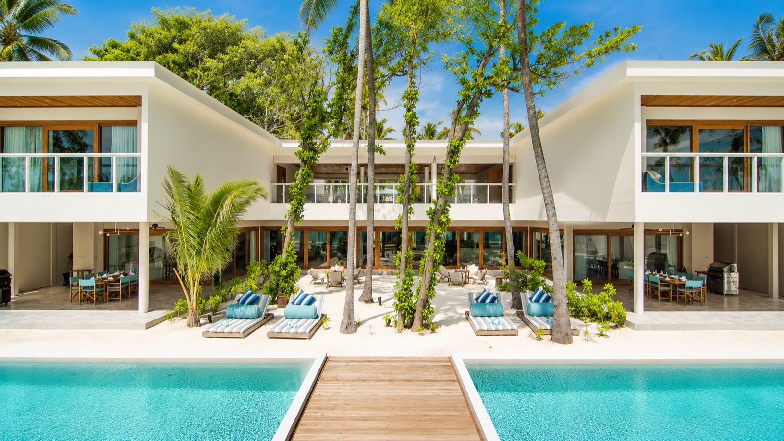Maldives Summer Group Travel 2026: Up to 45% Savings on Villas, Residences & Family Groups