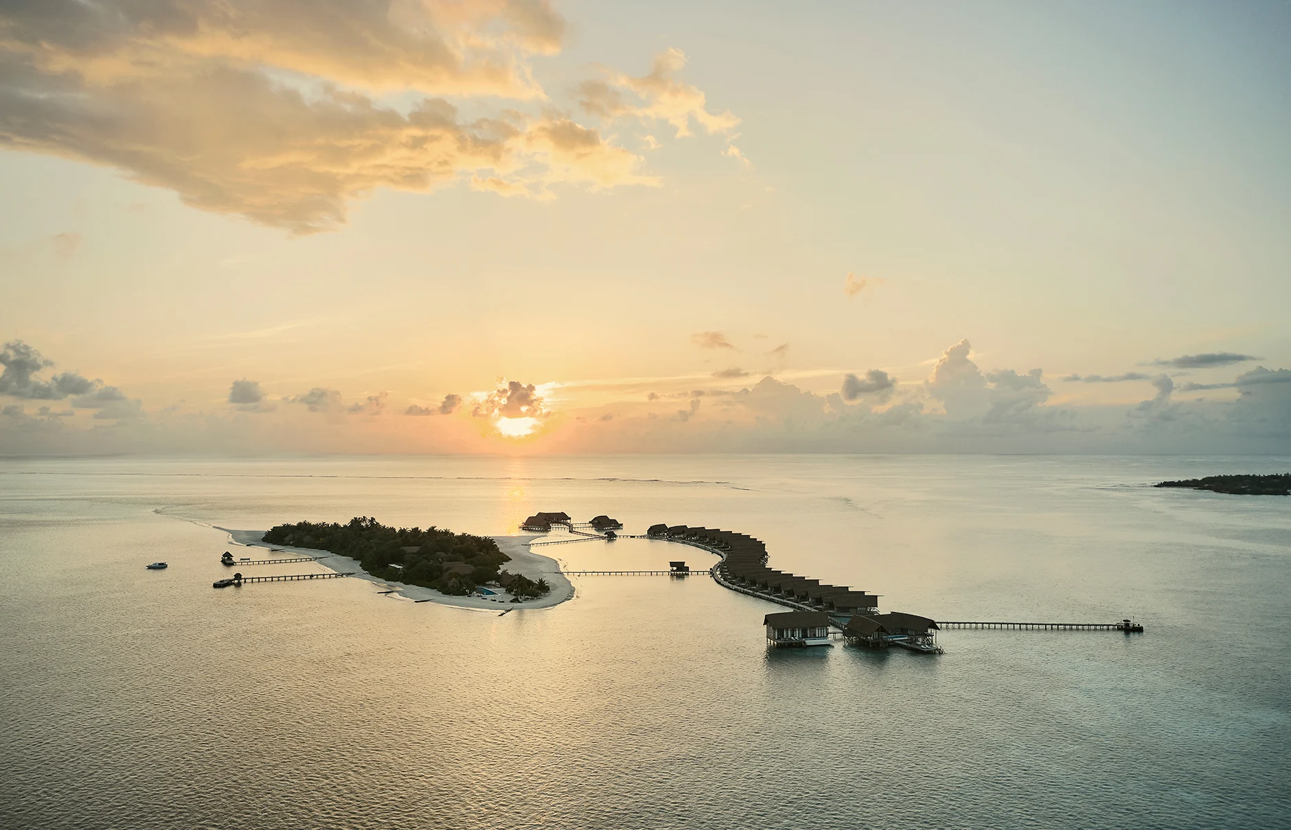 COMO Cocoa Island official resort view 3