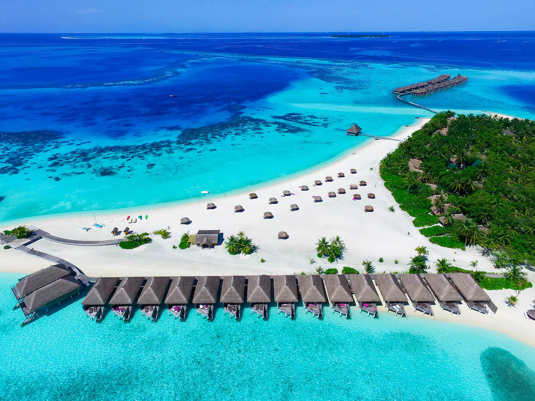 Constance Moofushi Maldives official resort view 2
