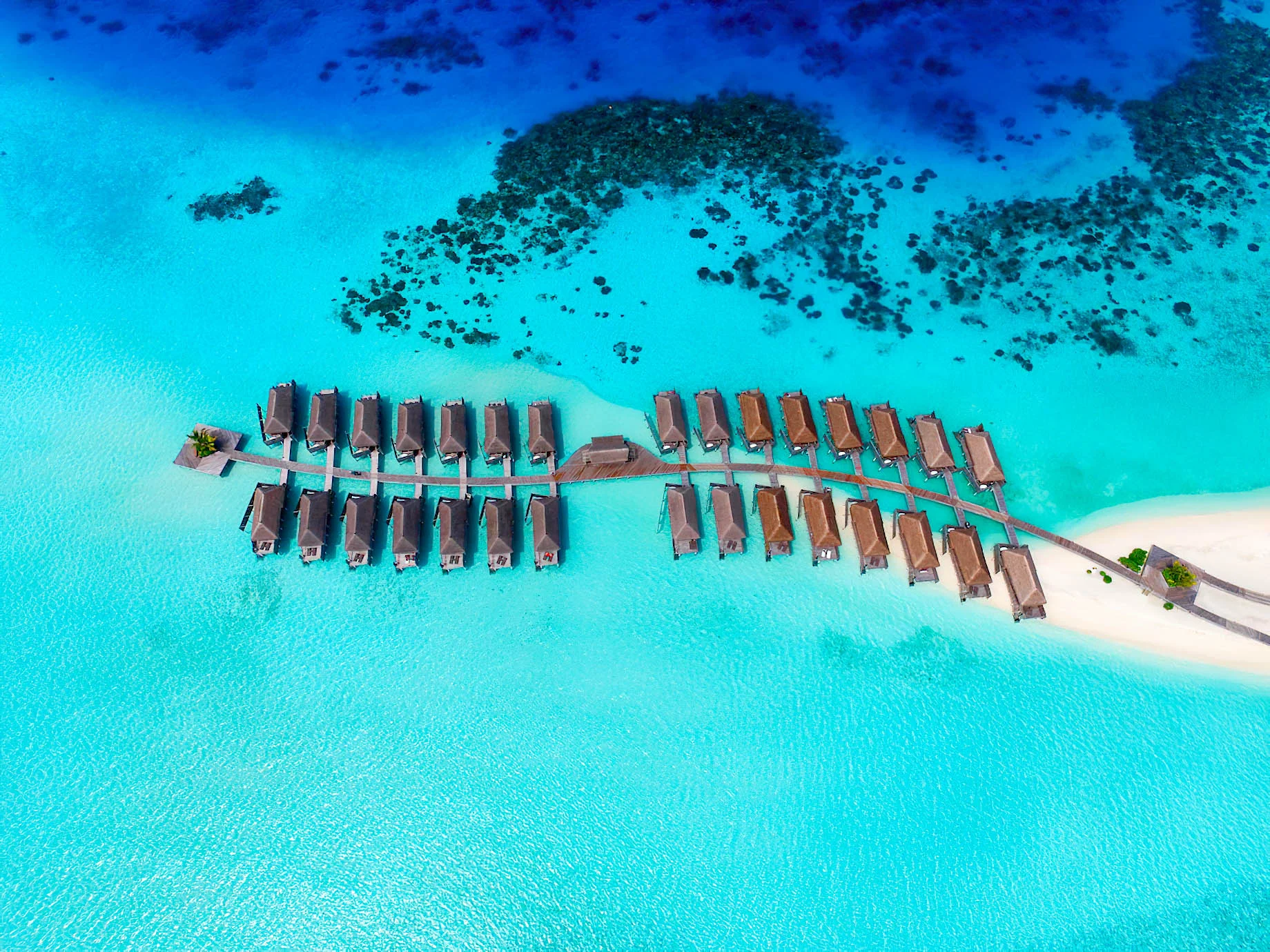 Constance Moofushi Maldives official resort view 3