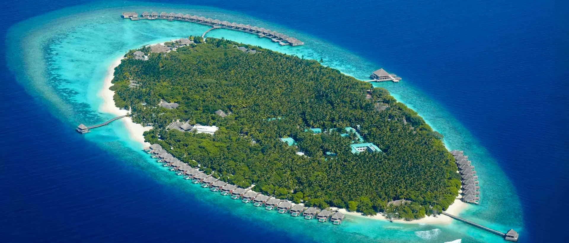 Dusit Thani Maldives — Mudhdhoo Island, Baa Atoll