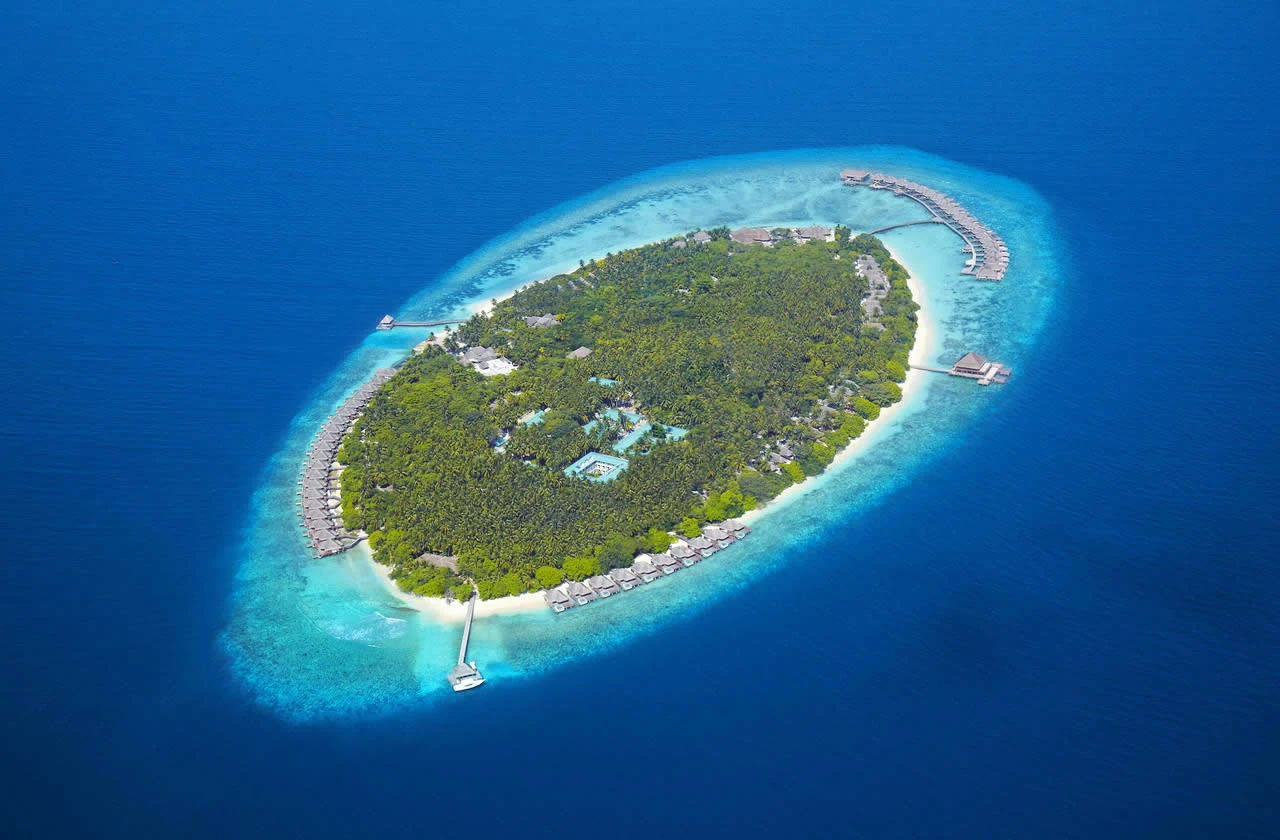 Dusit Thani Maldives official resort view 4