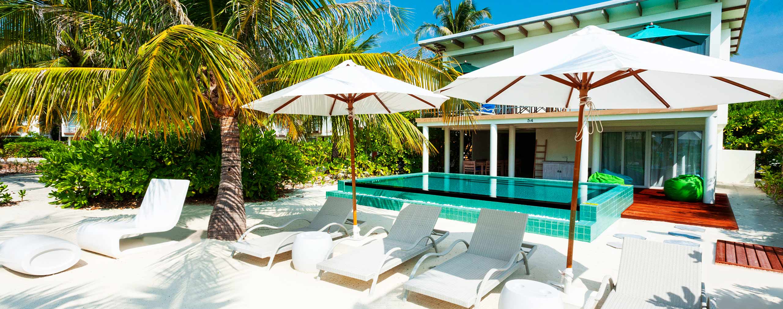 3 Bedroom Beach Pool Villa