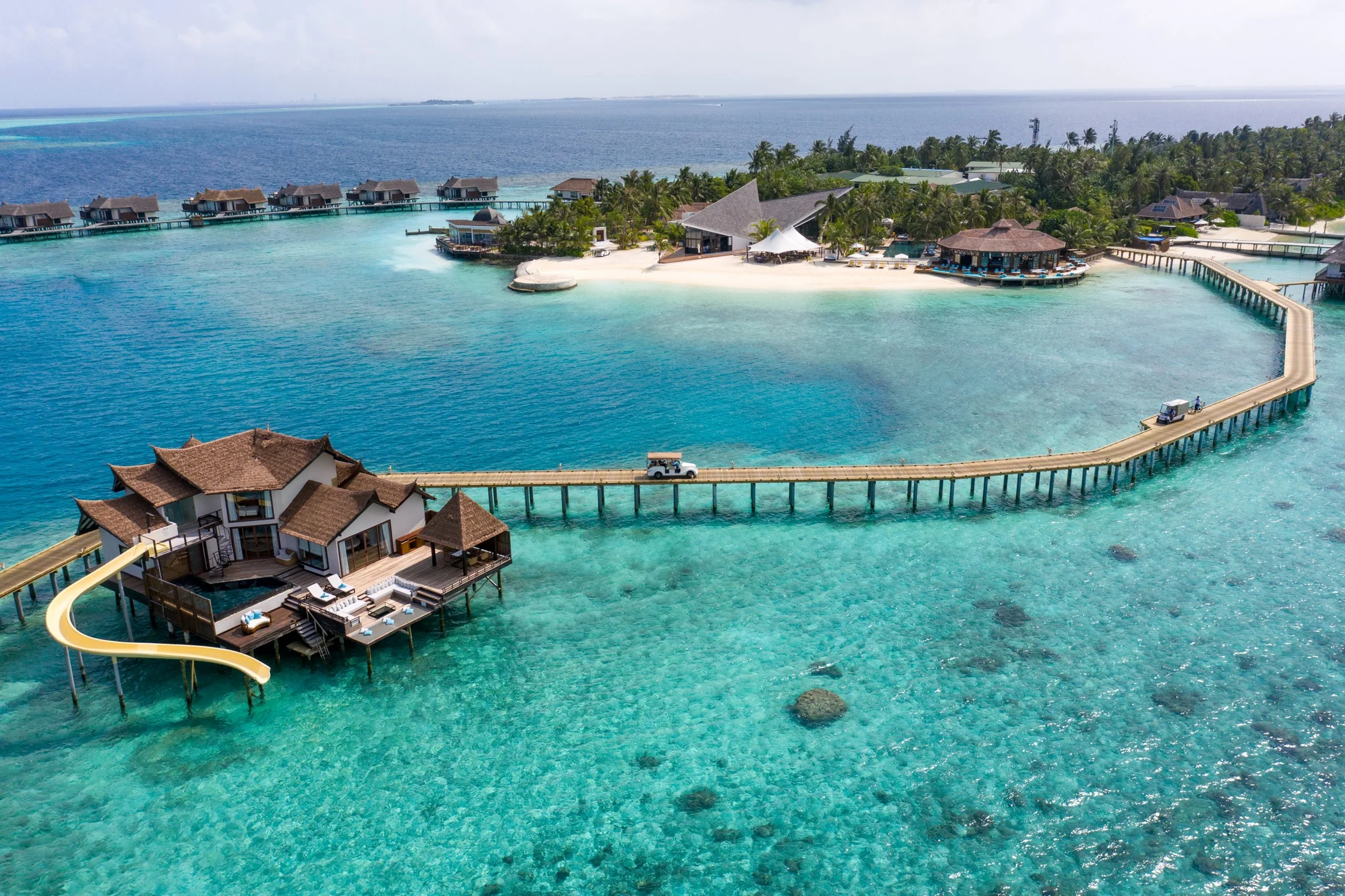 OZEN RESERVE BOLIFUSHI official resort view 4